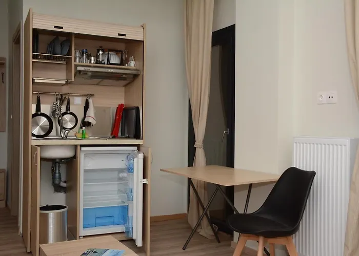 Apartament Happy Haris Place *